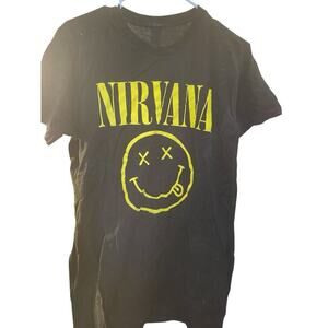 NIRVANA BLACK T SHIRT WITH DESIGN
